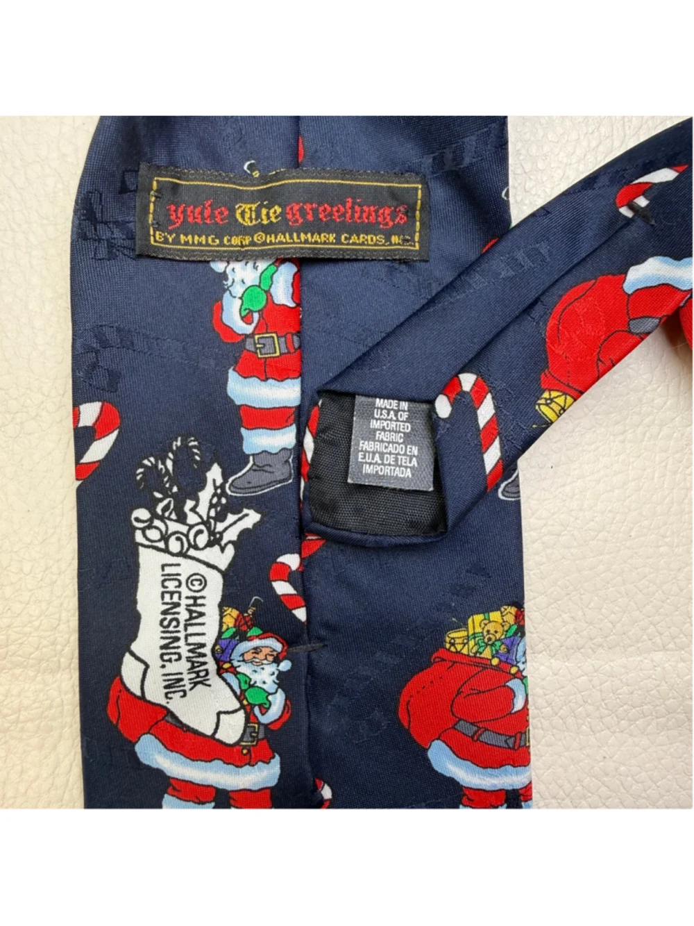 Vintage Hallmark Yule Tie Greetings Santa Christmas Necktie Made USA 4in Wide